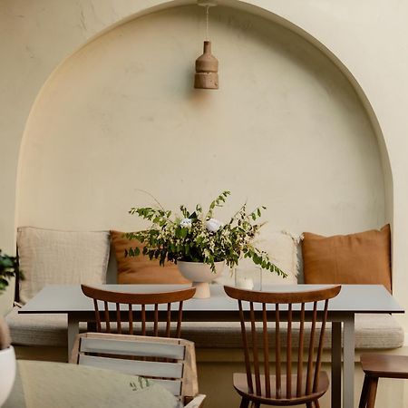 Barba Boutique Hotel Корча Экстерьер фото