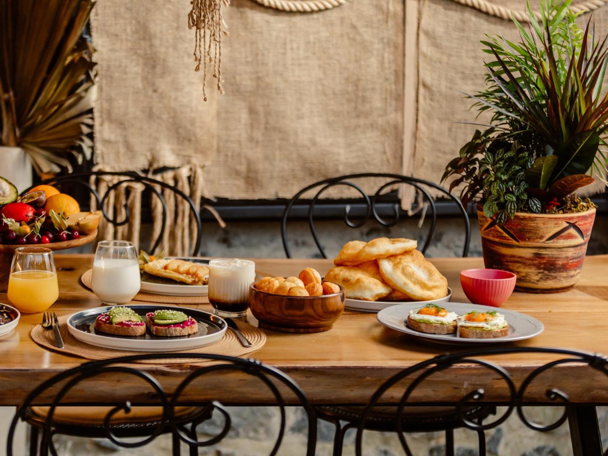 Barba Boutique Hotel Корча Экстерьер фото