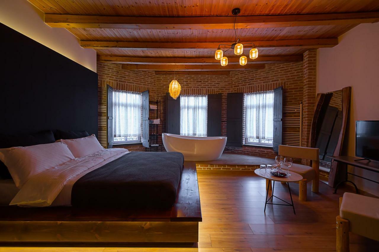 Barba Boutique Hotel Корча Экстерьер фото