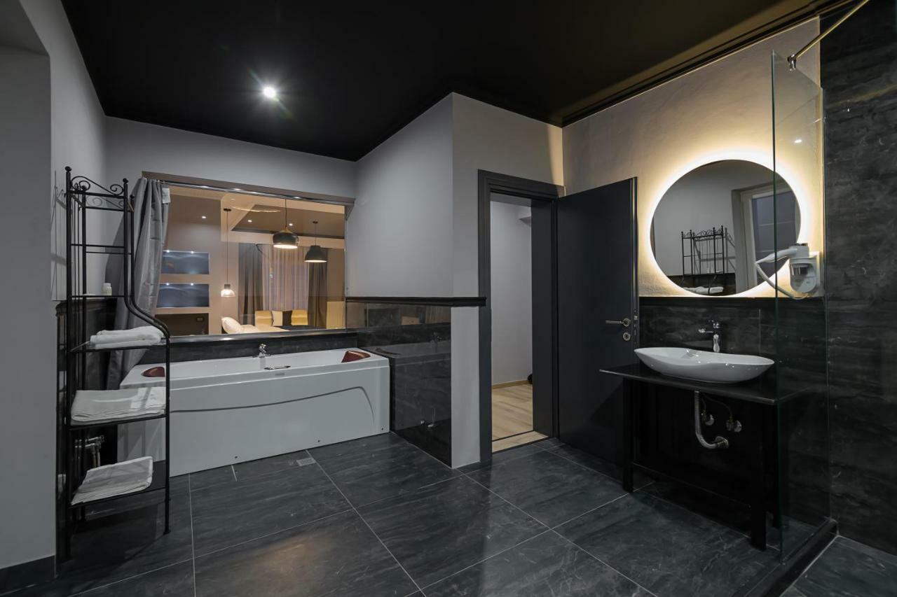 Barba Boutique Hotel Корча Экстерьер фото