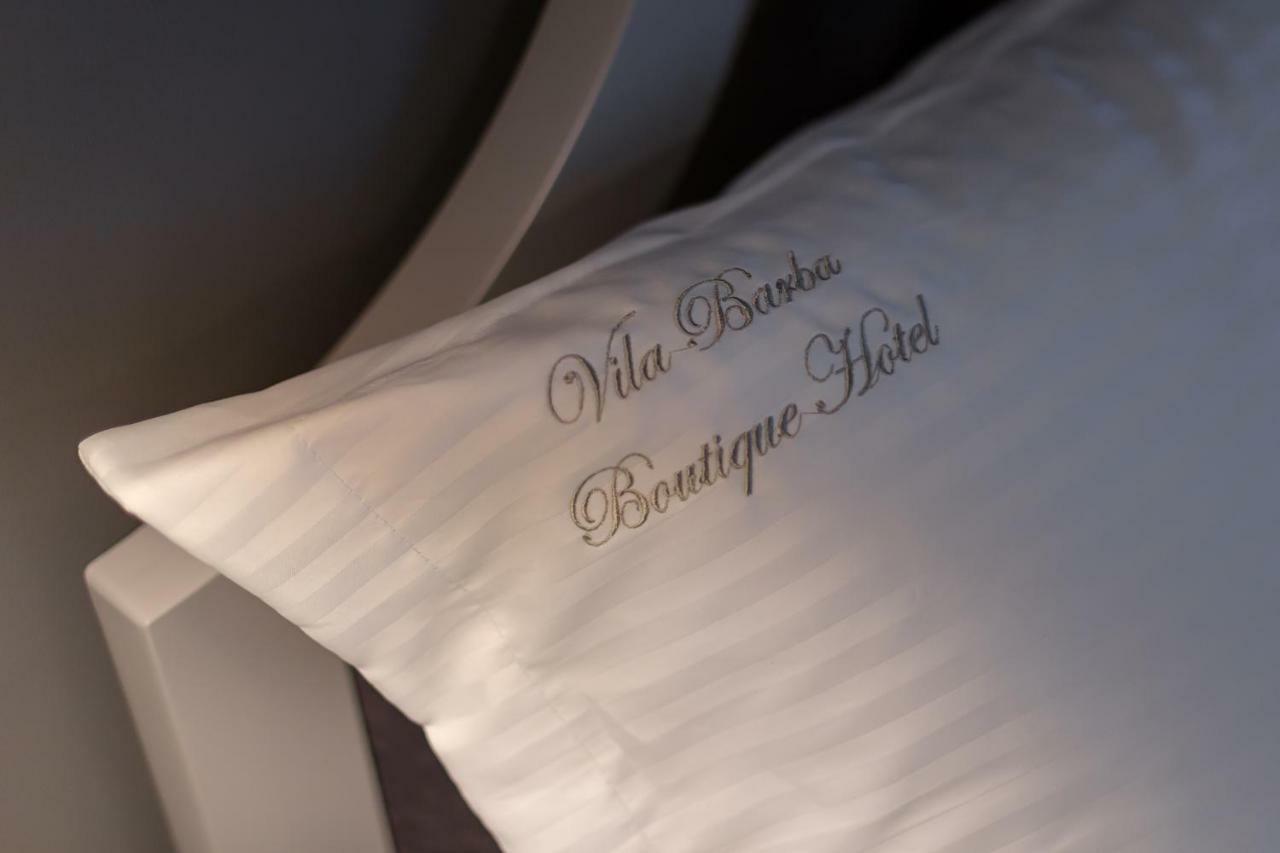 Barba Boutique Hotel Корча Экстерьер фото